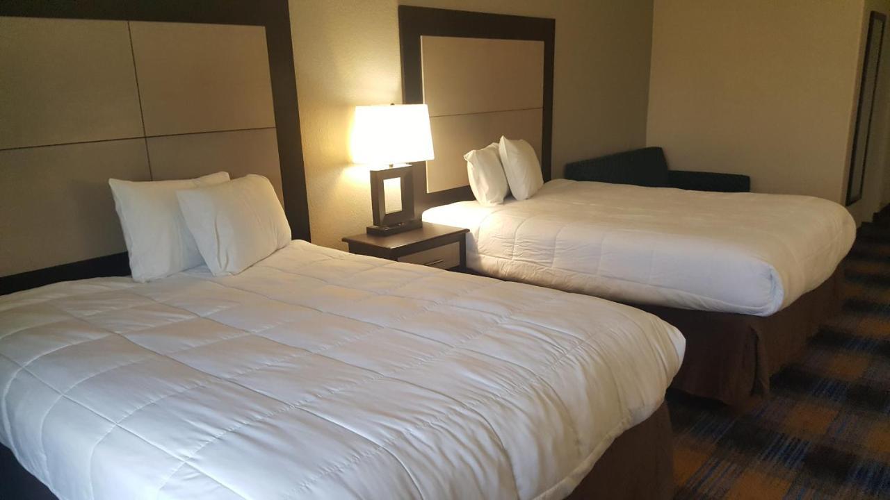 Regency Inn & Suites ペンサコーラ エクステリア 写真